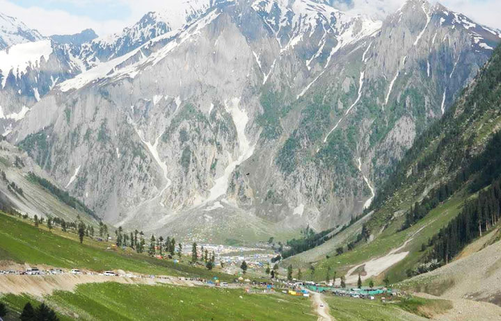 Baltal valley